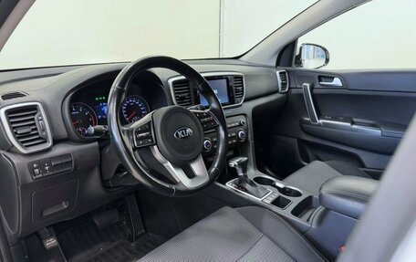 KIA Sportage IV рестайлинг, 2018 год, 2 447 000 рублей, 12 фотография