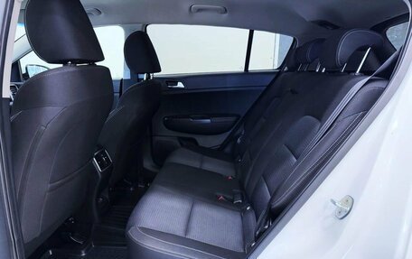 KIA Sportage IV рестайлинг, 2018 год, 2 447 000 рублей, 14 фотография