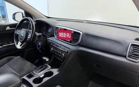 KIA Sportage IV рестайлинг, 2018 год, 2 447 000 рублей, 13 фотография