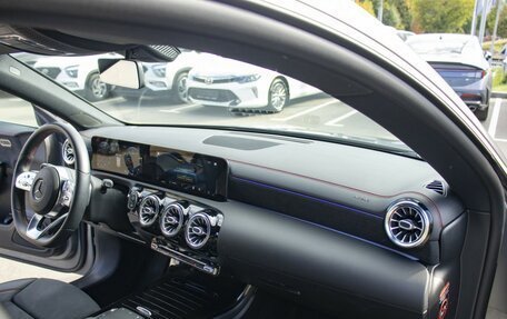 Mercedes-Benz CLA, 2020 год, 3 795 000 рублей, 13 фотография