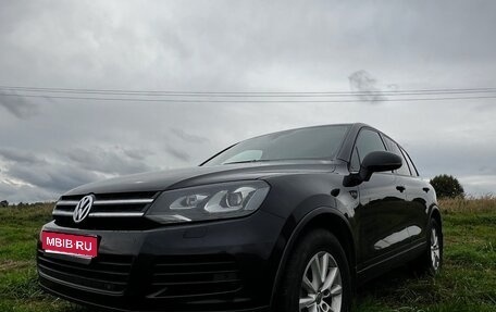 Volkswagen Touareg III, 2012 год, 1 650 000 рублей, 1 фотография