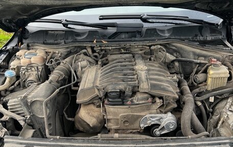 Volkswagen Touareg III, 2012 год, 1 650 000 рублей, 34 фотография