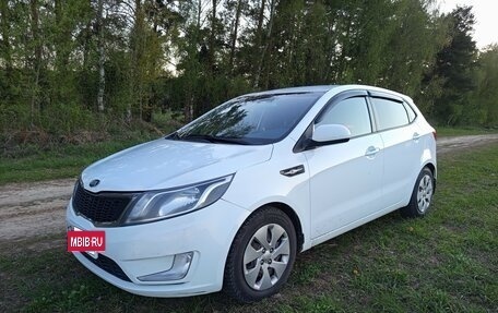 KIA Rio III рестайлинг, 2015 год, 950 000 рублей, 4 фотография