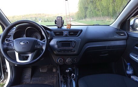 KIA Rio III рестайлинг, 2015 год, 950 000 рублей, 8 фотография
