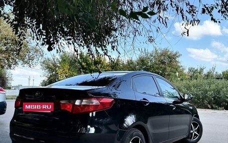 KIA Rio III рестайлинг, 2014 год, 860 000 рублей, 3 фотография