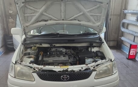 Toyota Corolla Spacio II, 1998 год, 320 000 рублей, 19 фотография