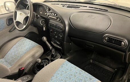 Chevrolet Niva I рестайлинг, 2004 год, 283 000 рублей, 12 фотография