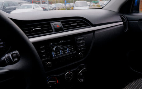 KIA Rio IV, 2018 год, 1 185 600 рублей, 16 фотография