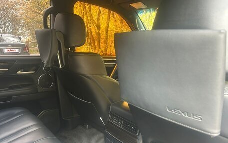 Lexus LX III, 2018 год, 9 999 999 рублей, 3 фотография