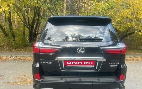 Lexus LX III, 2018 год, 9 999 999 рублей, 4 фотография