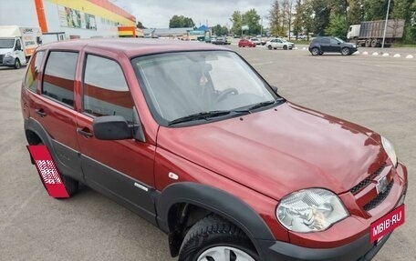 Chevrolet Niva I рестайлинг, 2011 год, 510 000 рублей, 4 фотография