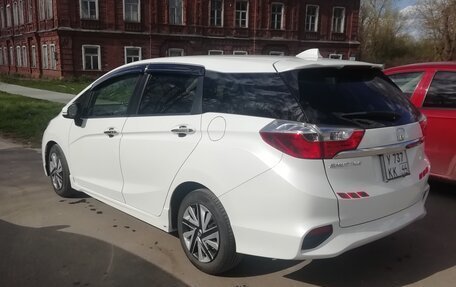 Honda Shuttle II, 2016 год, 1 520 000 рублей, 5 фотография