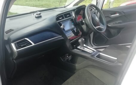 Honda Shuttle II, 2016 год, 1 520 000 рублей, 10 фотография