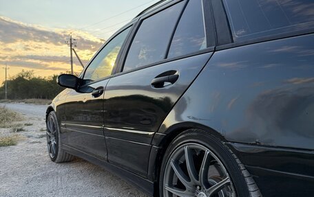 Mercedes-Benz C-Класс, 2005 год, 895 000 рублей, 4 фотография