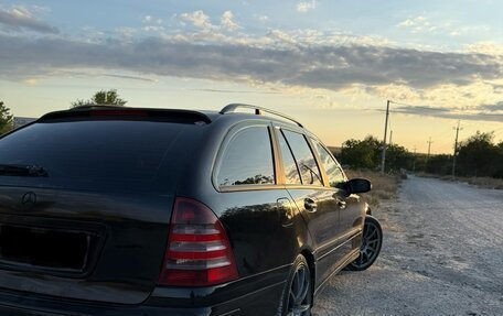 Mercedes-Benz C-Класс, 2005 год, 895 000 рублей, 11 фотография