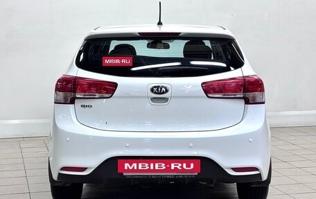 KIA Rio III рестайлинг, 2015 год, 880 000 рублей, 3 фотография