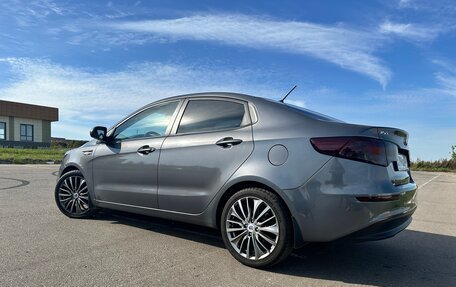 KIA Rio III рестайлинг, 2015 год, 1 150 000 рублей, 4 фотография