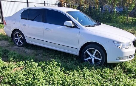 Skoda Superb III рестайлинг, 2012 год, 1 230 000 рублей, 8 фотография