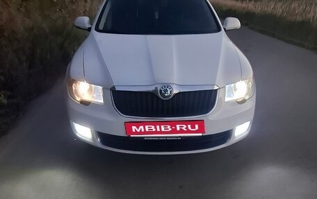 Skoda Superb III рестайлинг, 2012 год, 1 230 000 рублей, 10 фотография