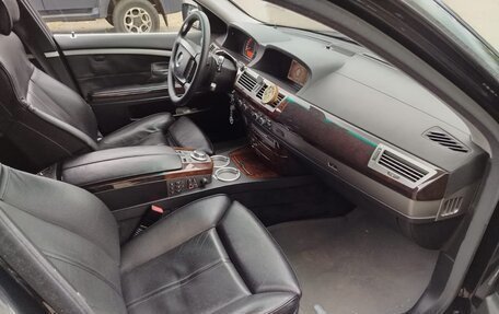 BMW 7 серия, 2007 год, 1 360 000 рублей, 11 фотография