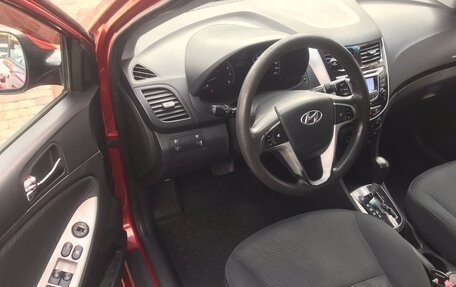 Hyundai Solaris II рестайлинг, 2011 год, 740 000 рублей, 8 фотография