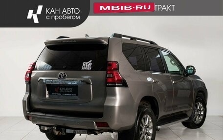 Toyota Land Cruiser Prado 150 рестайлинг 2, 2017 год, 4 300 000 рублей, 3 фотография