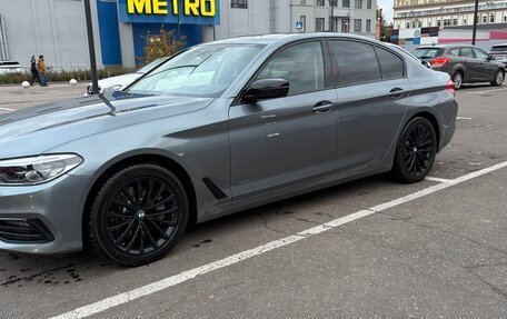 BMW 5 серия, 2019 год, 3 800 000 рублей, 3 фотография