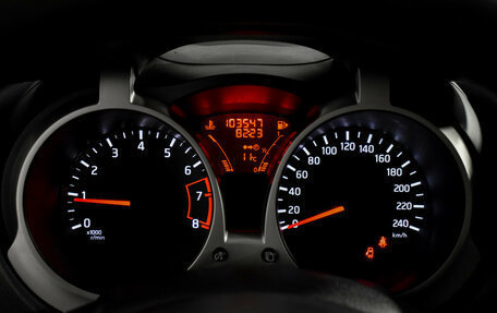 Nissan Juke II, 2012 год, 980 000 рублей, 17 фотография
