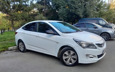 Hyundai Solaris II рестайлинг, 2016 год, 600 000 рублей, 3 фотография