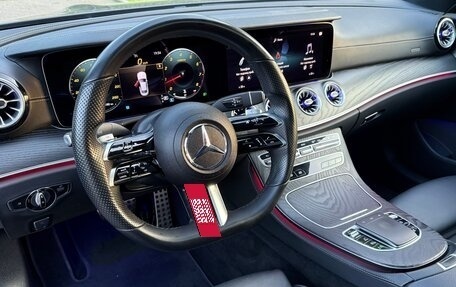 Mercedes-Benz E-Класс, 2020 год, 3 940 000 рублей, 14 фотография