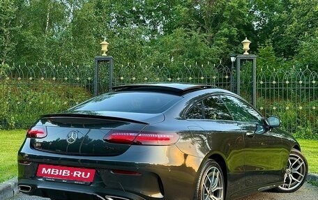 Mercedes-Benz E-Класс, 2020 год, 3 940 000 рублей, 9 фотография