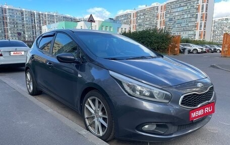 KIA cee'd III, 2013 год, 880 000 рублей, 2 фотография