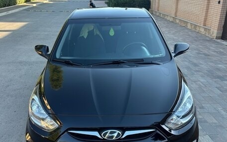 Hyundai Solaris II рестайлинг, 2012 год, 580 000 рублей, 6 фотография