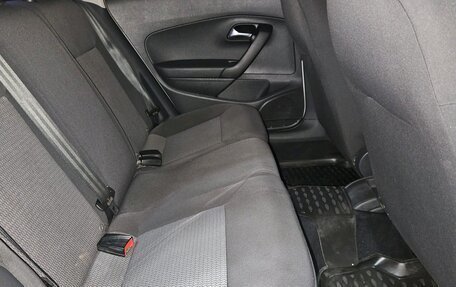 Volkswagen Polo VI (EU Market), 2011 год, 675 000 рублей, 13 фотография