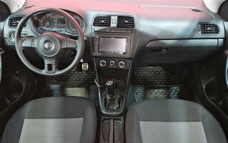 Volkswagen Polo VI (EU Market), 2011 год, 675 000 рублей, 9 фотография