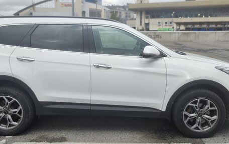 Hyundai Santa Fe III рестайлинг, 2015 год, 2 100 000 рублей, 5 фотография