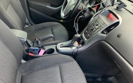Opel Astra J, 2013 год, 570 000 рублей, 19 фотография