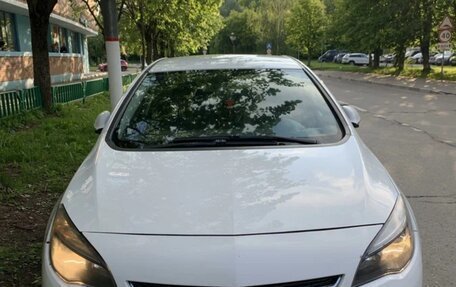 Opel Astra J, 2013 год, 570 000 рублей, 23 фотография