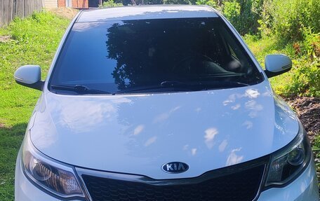 KIA Rio III рестайлинг, 2016 год, 1 050 000 рублей, 1 фотография