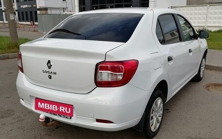 Renault Logan II, 2019 год, 700 000 рублей, 4 фотография
