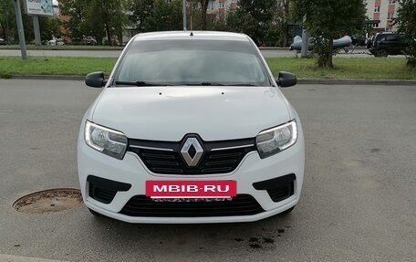 Renault Logan II, 2019 год, 700 000 рублей, 2 фотография