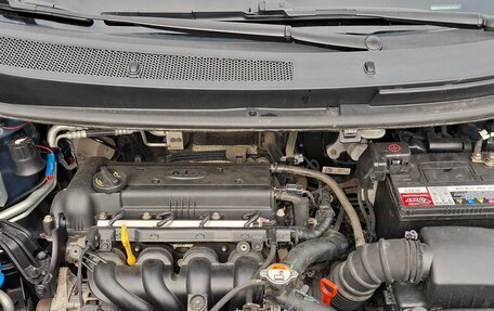 KIA Venga I, 2012 год, 830 000 рублей, 16 фотография