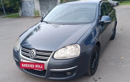 Volkswagen Jetta VI, 2008 год, 555 000 рублей, 2 фотография