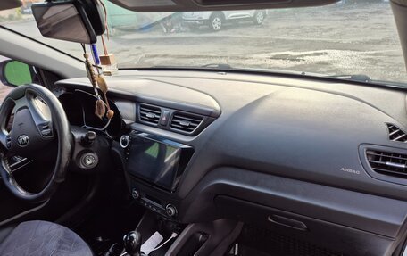 KIA Rio III рестайлинг, 2016 год, 1 050 000 рублей, 12 фотография