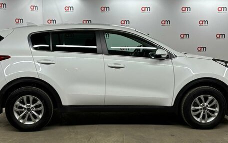 KIA Sportage IV рестайлинг, 2018 год, 2 199 000 рублей, 8 фотография
