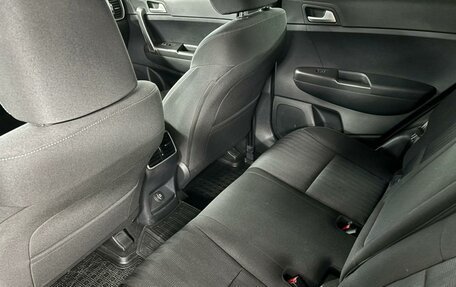 KIA Sportage IV рестайлинг, 2018 год, 2 199 000 рублей, 18 фотография