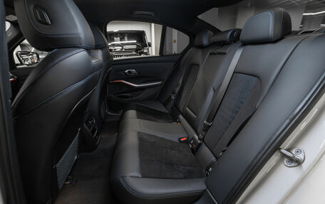 BMW 3 серия, 2021 год, 3 780 000 рублей, 12 фотография