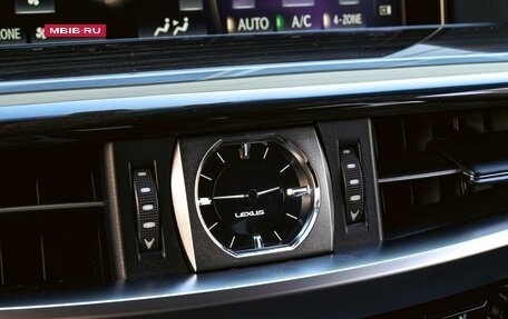 Lexus LX III, 2019 год, 9 380 000 рублей, 26 фотография