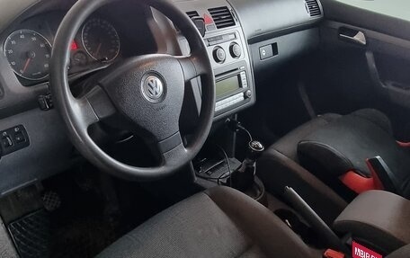 Volkswagen Touran III, 2007 год, 500 000 рублей, 8 фотография