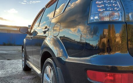 Mitsubishi Outlander III рестайлинг 3, 2011 год, 1 600 000 рублей, 8 фотография